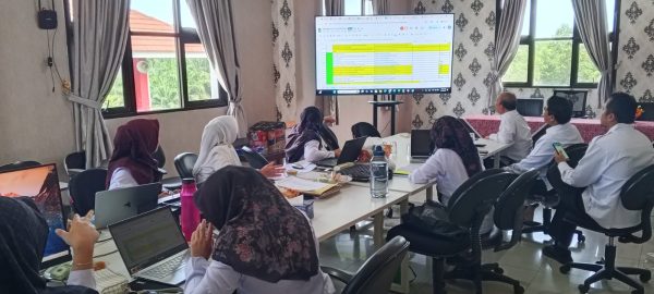 Read more about the article TINGKATKAN MUTU AKADEMIK, FEBI SELENGGARAKAN AMI