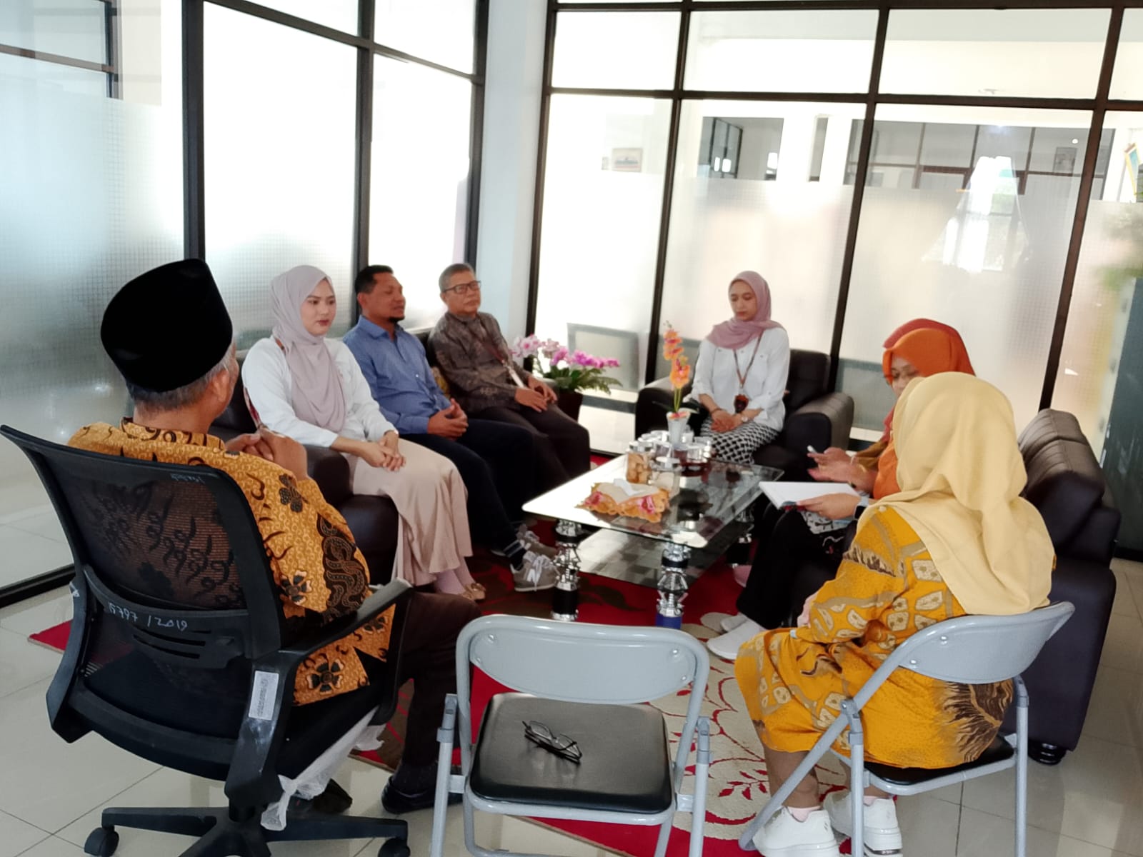 You are currently viewing PERKUAT KERJA SAMA TRIDHARMA PERGURUAN TINGGI, FEBI TERIMA KUNJUNGAN HIMPERA