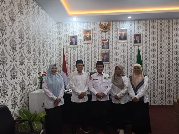 Read more about the article PERKUAT SINERGI, FEBI KUNJUNGI KANWIL DAN KEMENAG KOTA BENGKULU