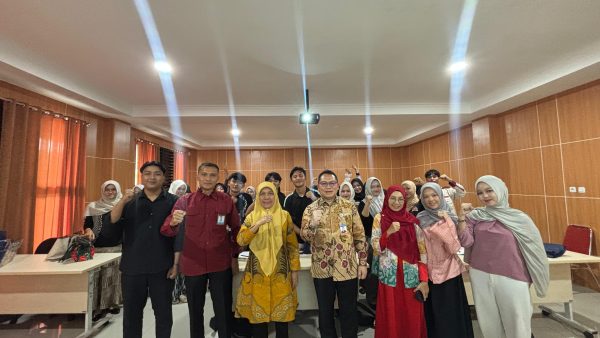 Read more about the article Program BI Mengajar di FEBI, Kepala Kantor BI Kupas Strategi Kebijakan Moneter Konvensional dan Syariah