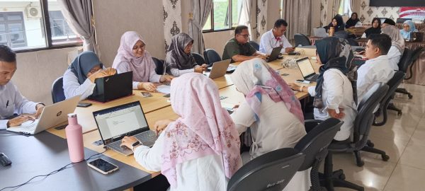 Read more about the article Rapat Korsorsium Dosen Fakultas Ekonomi dan Bisnis UIN FAS Bengkulu, Perkuat Kolaborasi Akademik dan Peningkatan Mutu Pembelajaran