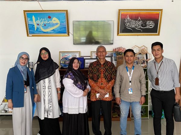 Read more about the article Audiensi Strategis: FEBI UIN Fatmawati Sukarno Bengkulu dan Asuransi Syariah Al Amin Bengkulu Matangkan Perjanjian Kerja Sama