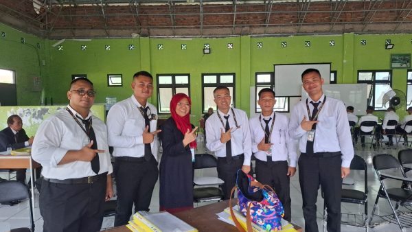 Read more about the article Asesmen Sertifikasi Manajer Koperasi Desa/Kelurahan Merah Putih di Lahat Libatkan Asesor Dosen FEBI UIN Fatmawati Sukarno Bengkulu