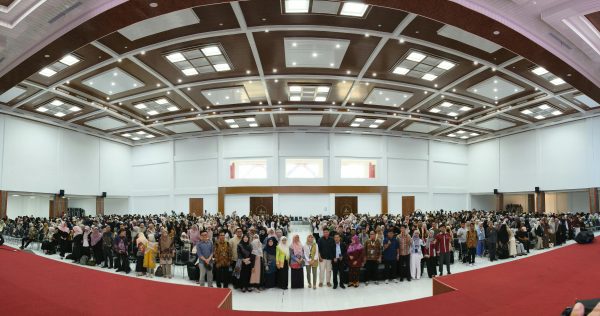 Read more about the article Galeri Investasi Syariah FEBI Bekali Mahasiswa Baru Cegah Investasi Bodong dan Kenali Pasar Modal