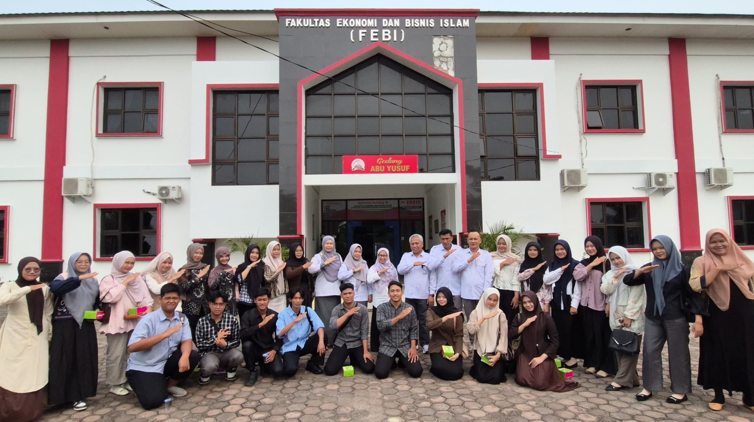 Read more about the article Kuliah Tamu FEBI UIN FAS Bengkulu, Perkuat Pemahaman Mahasiswa tentang Penyelenggaraan Haji dan Umrah