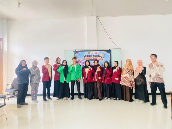 Read more about the article Lomba Debat IFIEB 2026 Jadi Ajang Unjuk Argumentasi dan Intelektualitas Mahasiswa